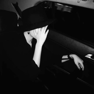 美女全身赤裸网站18网站
